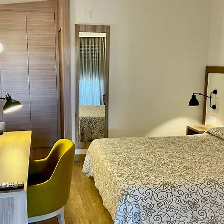 Playa Canet Hotel 3*
